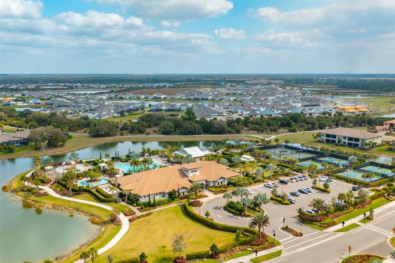 5451 Lago Maggio Street, Sarasota, FL 34238 Photo