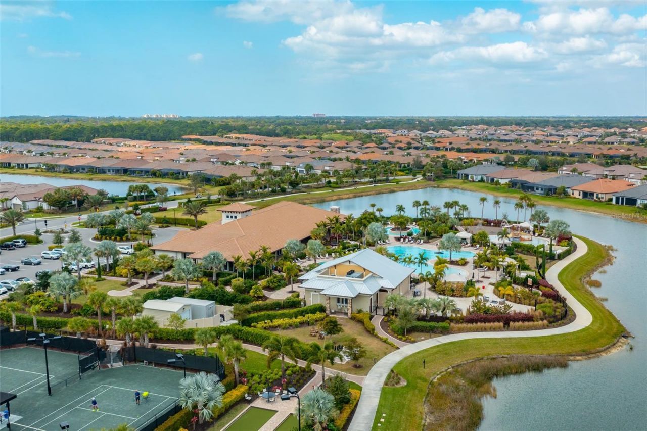 5451 Lago Maggio Street, Sarasota, FL 34238 Photo
