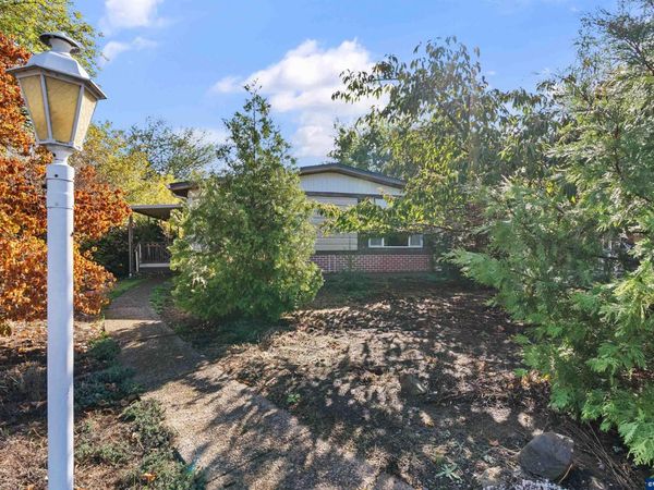 450 SE Lacreole (#144) Dr, Dallas, OR 97338