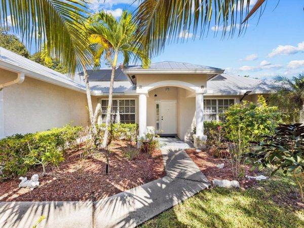 981 SW Mccracken Ave Avenue, Port St. Lucie, FL 34953