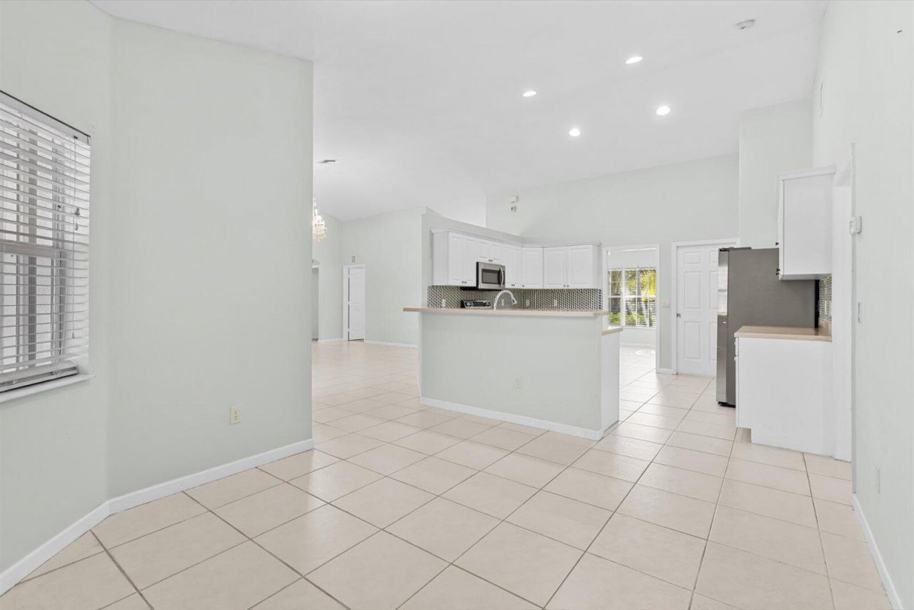 981 SW Mccracken Ave Avenue, Port Saint Lucie, FL 34953 Photo