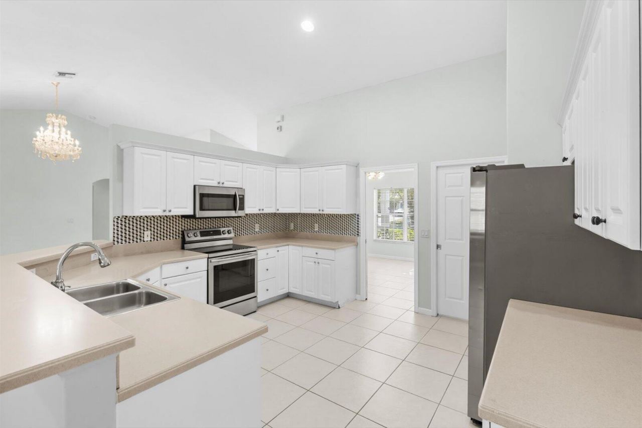 981 SW Mccracken Ave Avenue, Port Saint Lucie, FL 34953 Photo