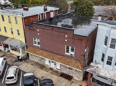 231 233 E RIDGE STREET, LANSFORD, PA 18232