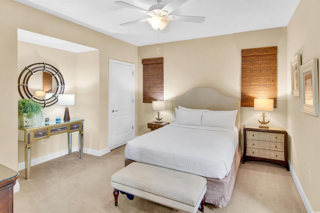 100 North Beach Blvd. Photo 10