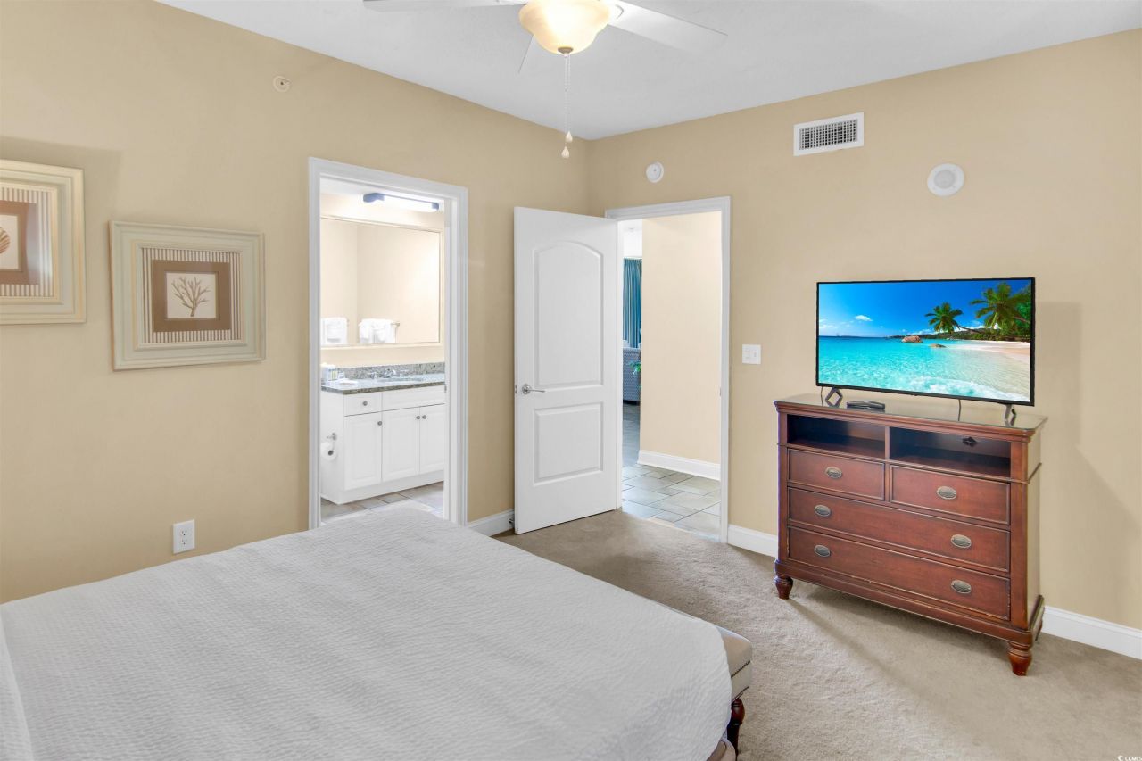 100 North Beach Blvd. Photo 11