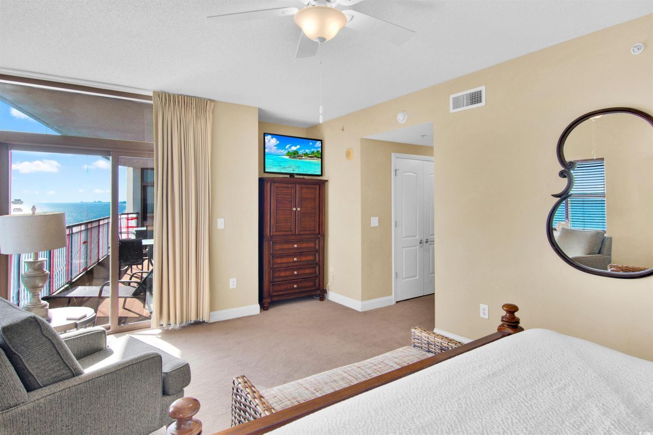 100 North Beach Blvd. Photo 20