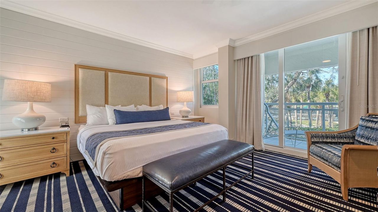 250 Sands Point Road, Unit 5101, Longboat Key, FL 34228 Photo