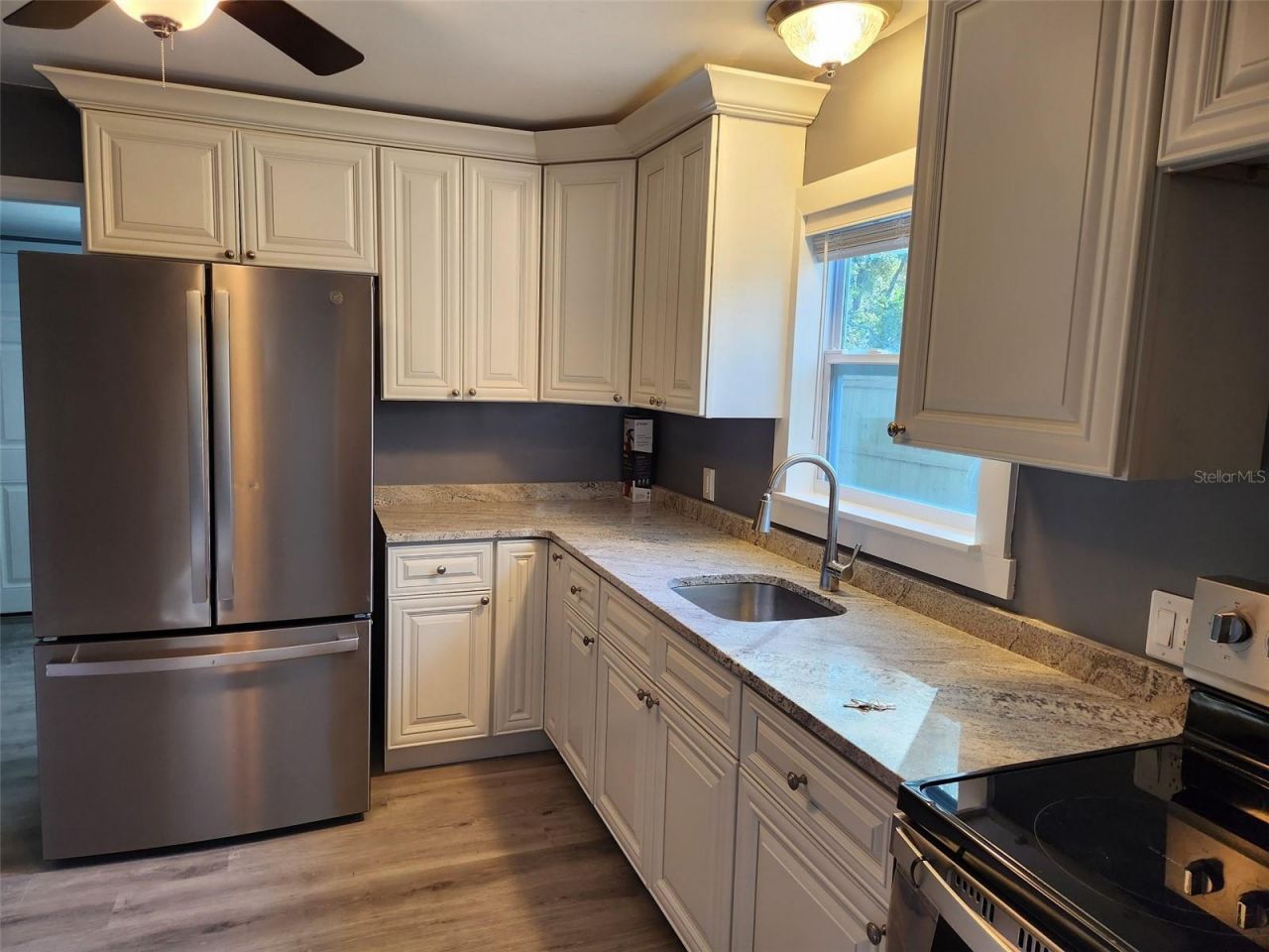 2011 11th Street W, Bradenton, FL 34205 Photo