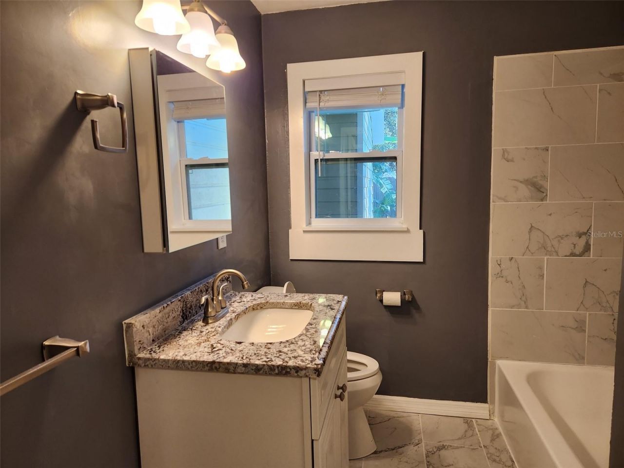 2011 11th Street W, Bradenton, FL 34205 Photo