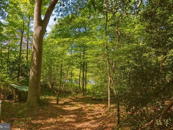 7 GENE AVENUE, PASADENA, MD 21122