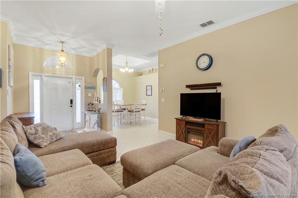 2260 Windemere Drive, Jensen Beach, FL 34957 Photo
