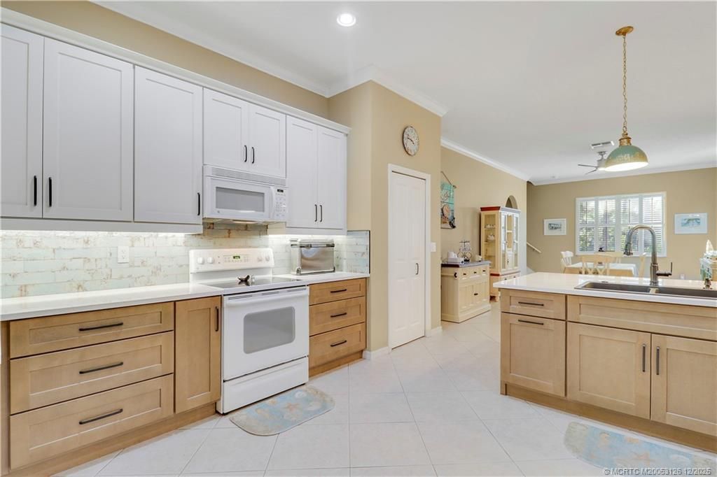 2260 Windemere Drive, Jensen Beach, FL 34957 Photo