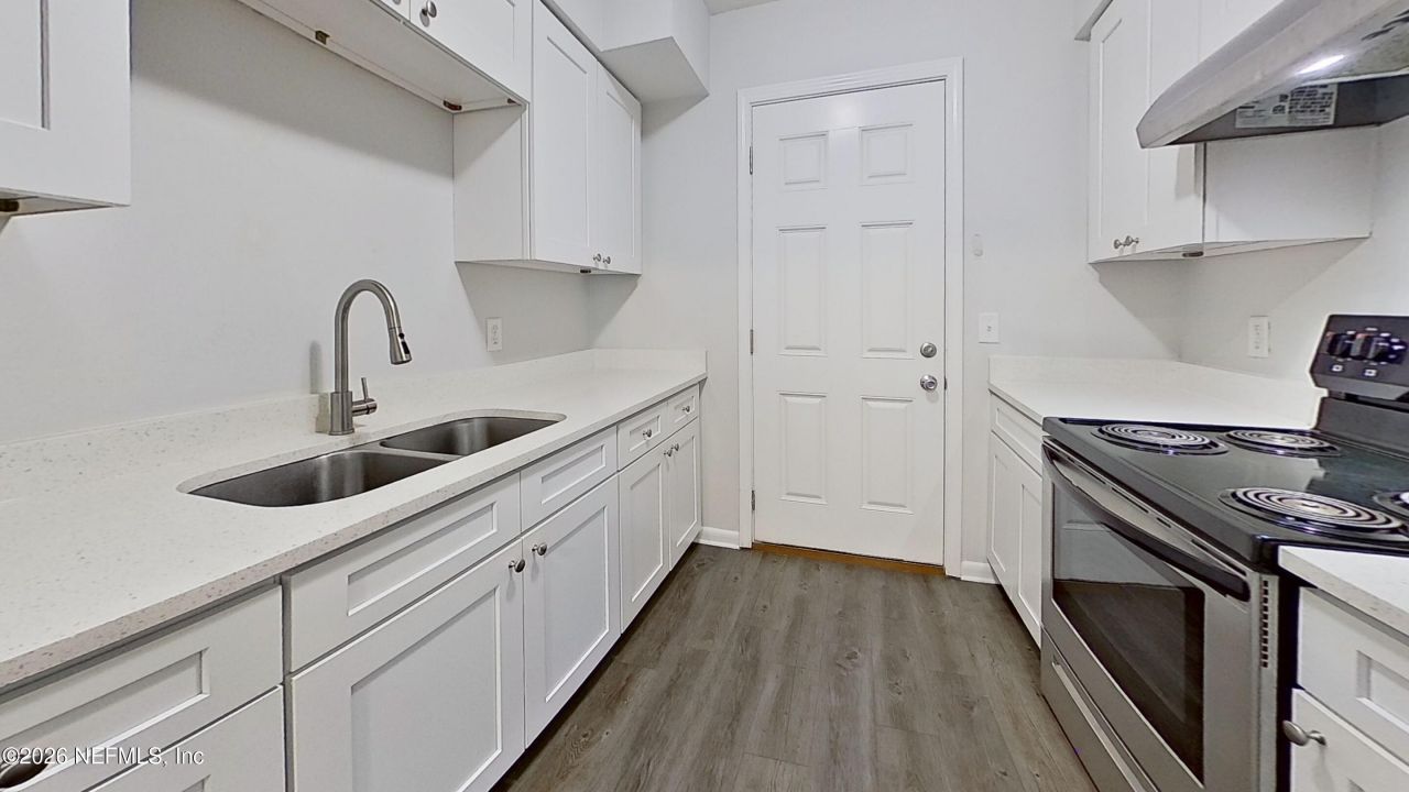 2216 Spring Park Road, Unit 6, Jacksonville, FL 32207 Photo