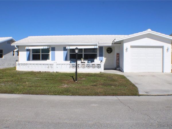 1511 Alfred Dr, Boynton Beach, FL 33426