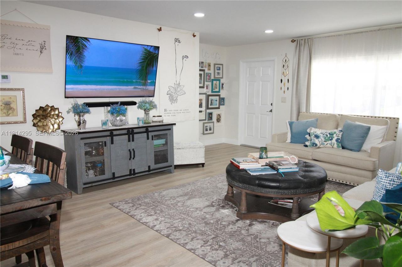 1511 Alfred Dr, Boynton Beach, FL 33426 Photo