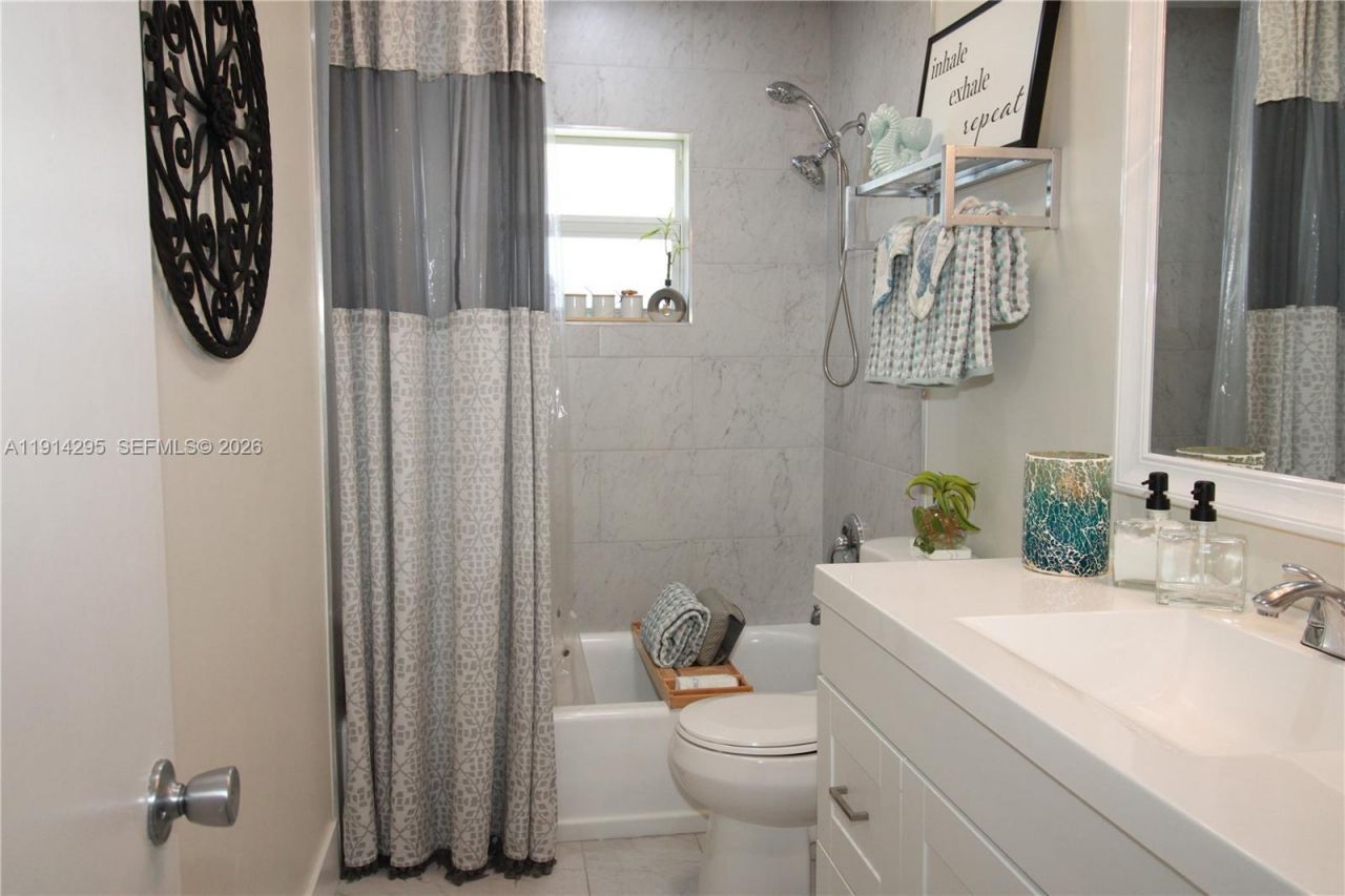 1511 Alfred Dr, Boynton Beach, FL 33426 Photo