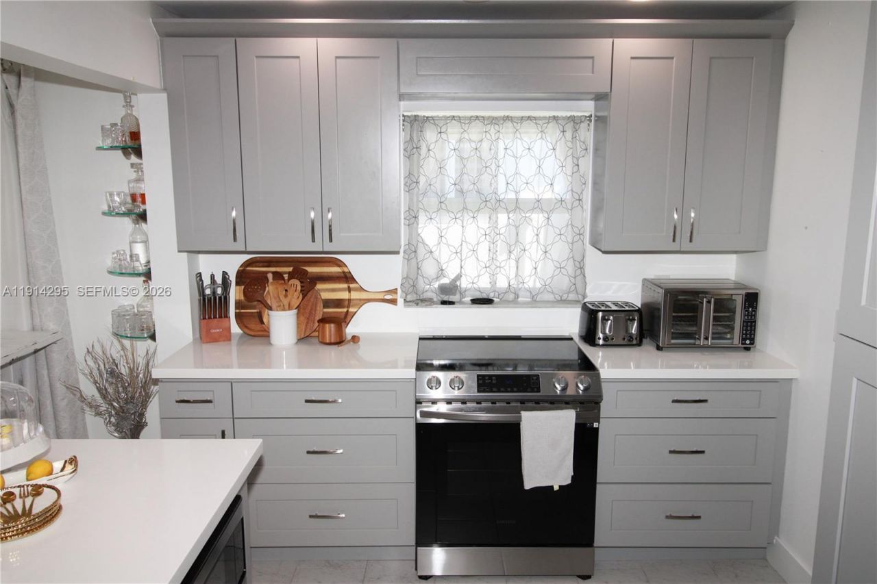 1511 Alfred Dr, Boynton Beach, FL 33426 Photo