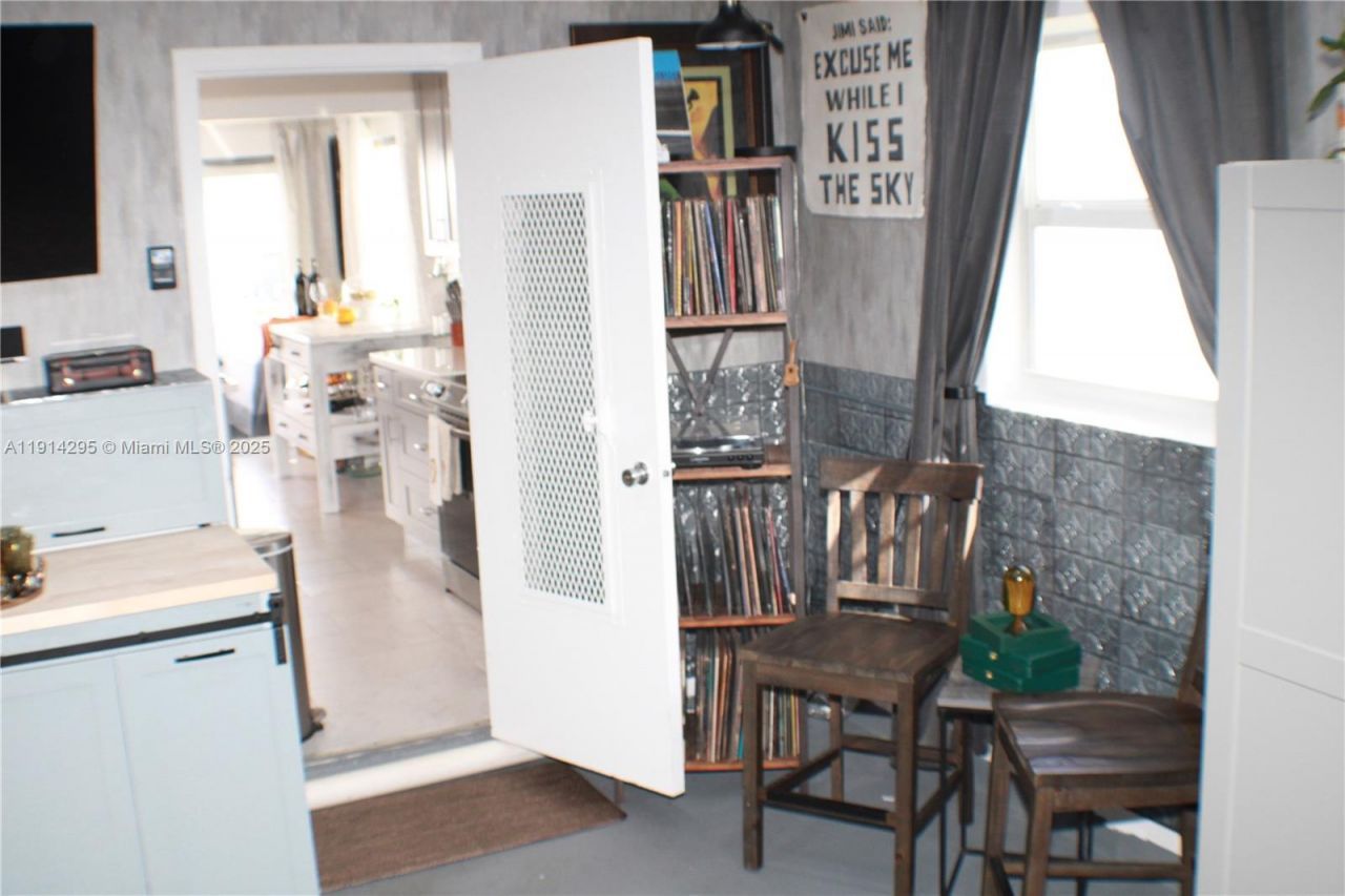 1511 Alfred Dr, Boynton Beach, FL 33426 Photo