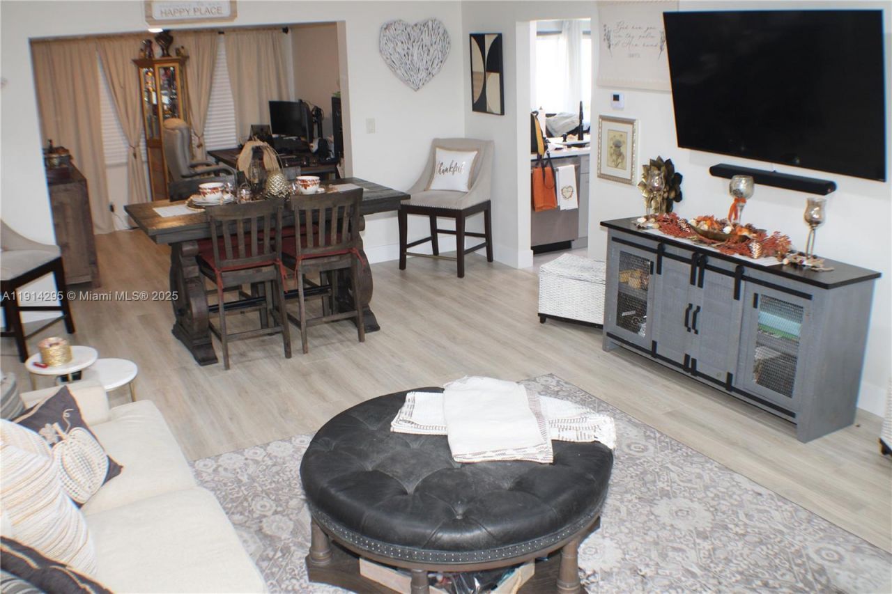 1511 Alfred Dr, Boynton Beach, FL 33426 Photo