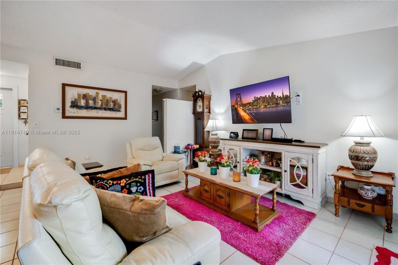 13249 SW 86th Ln, Miami, FL 33183 Photo