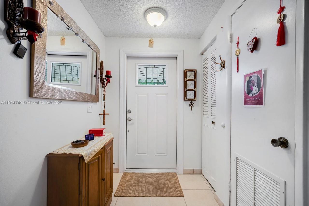 13249 SW 86th Ln, Miami, FL 33183 Photo