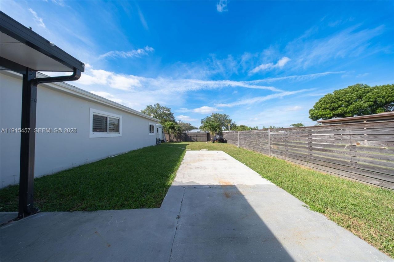 10431 SW 93rd St, Miami, FL 33176 Photo