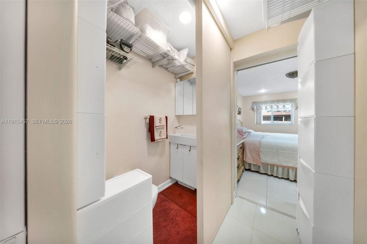 10431 SW 93rd St, Miami, FL 33176 Photo