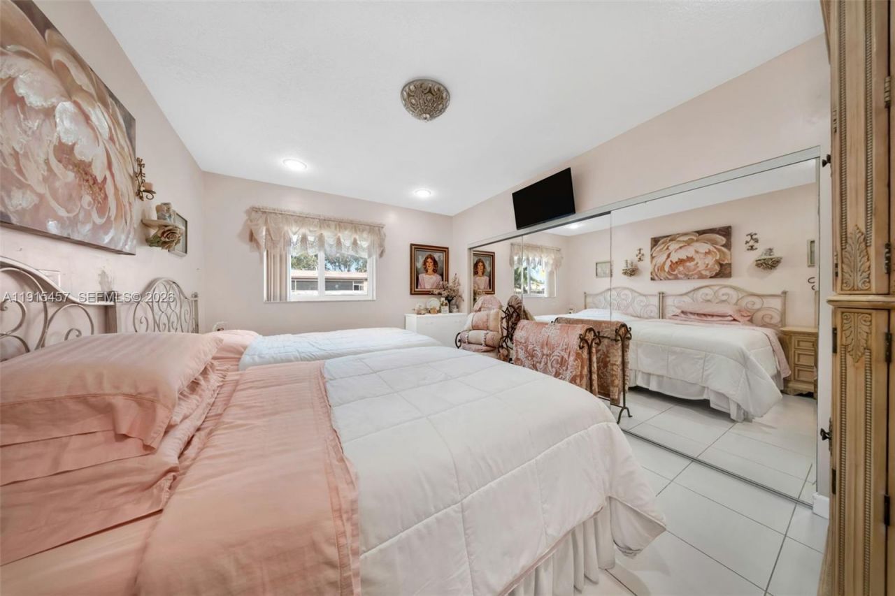 10431 SW 93rd St, Miami, FL 33176 Photo