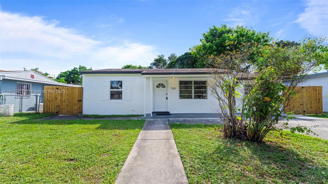 760 NW 126th St, North Miami, FL 33168 Photo