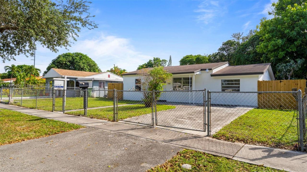 760 NW 126th St, North Miami, FL 33168 Photo