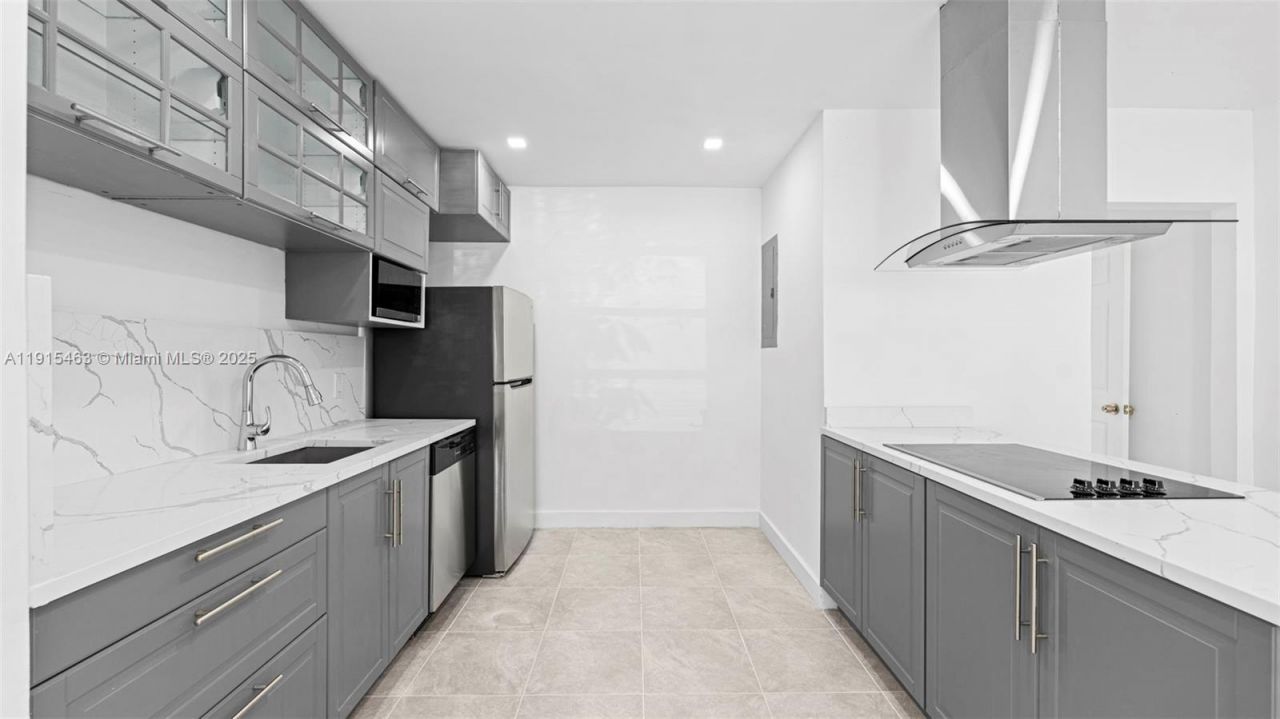 760 NW 126th St, North Miami, FL 33168 Photo