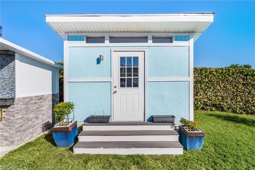 3005 SE 18th Ave, Cape Coral, FL 33904 Photo