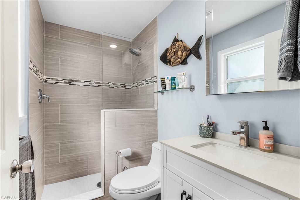 3005 SE 18th Ave, Cape Coral, FL 33904 Photo