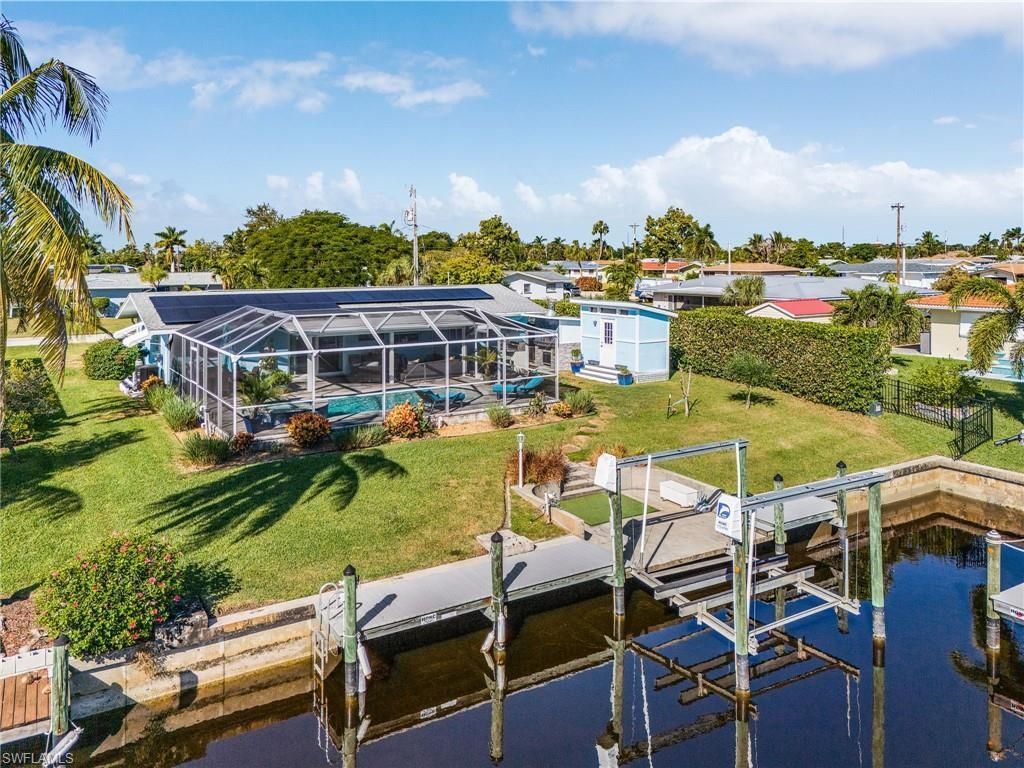 3005 SE 18th Ave, Cape Coral, FL 33904 Photo