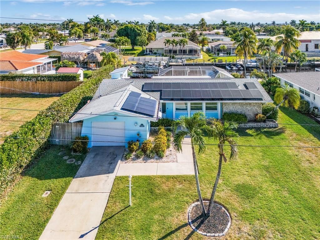 3005 SE 18th Ave, Cape Coral, FL 33904 Photo