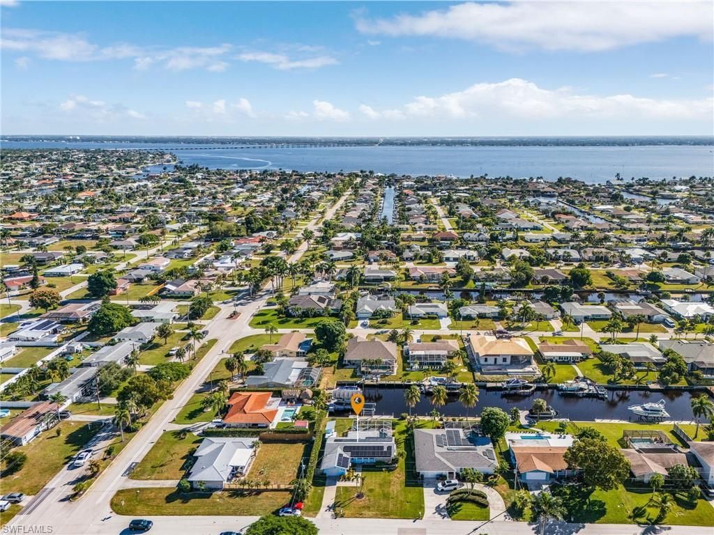 3005 SE 18th Ave, Cape Coral, FL 33904 Photo