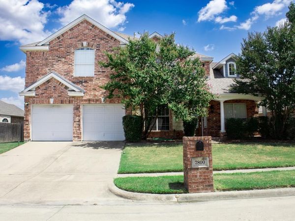 7800 Pirate Point Circle, Arlington, TX 76016