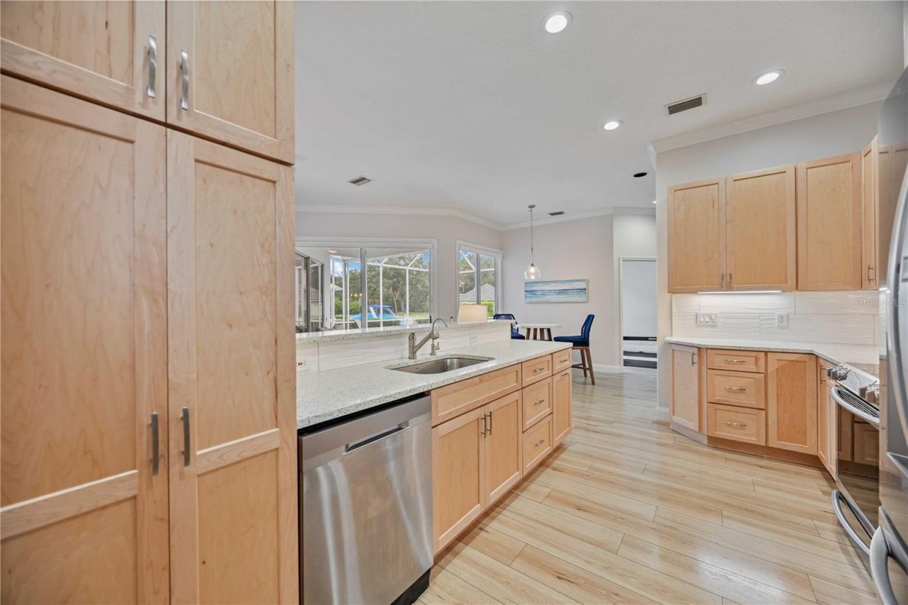 302 Americas Cup Boulevard, Bradenton, FL 34208 Photo