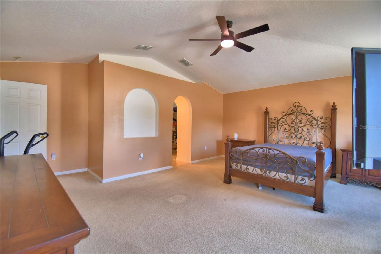 107 Shaddock Drive, Auburndale, FL 33823 Photo