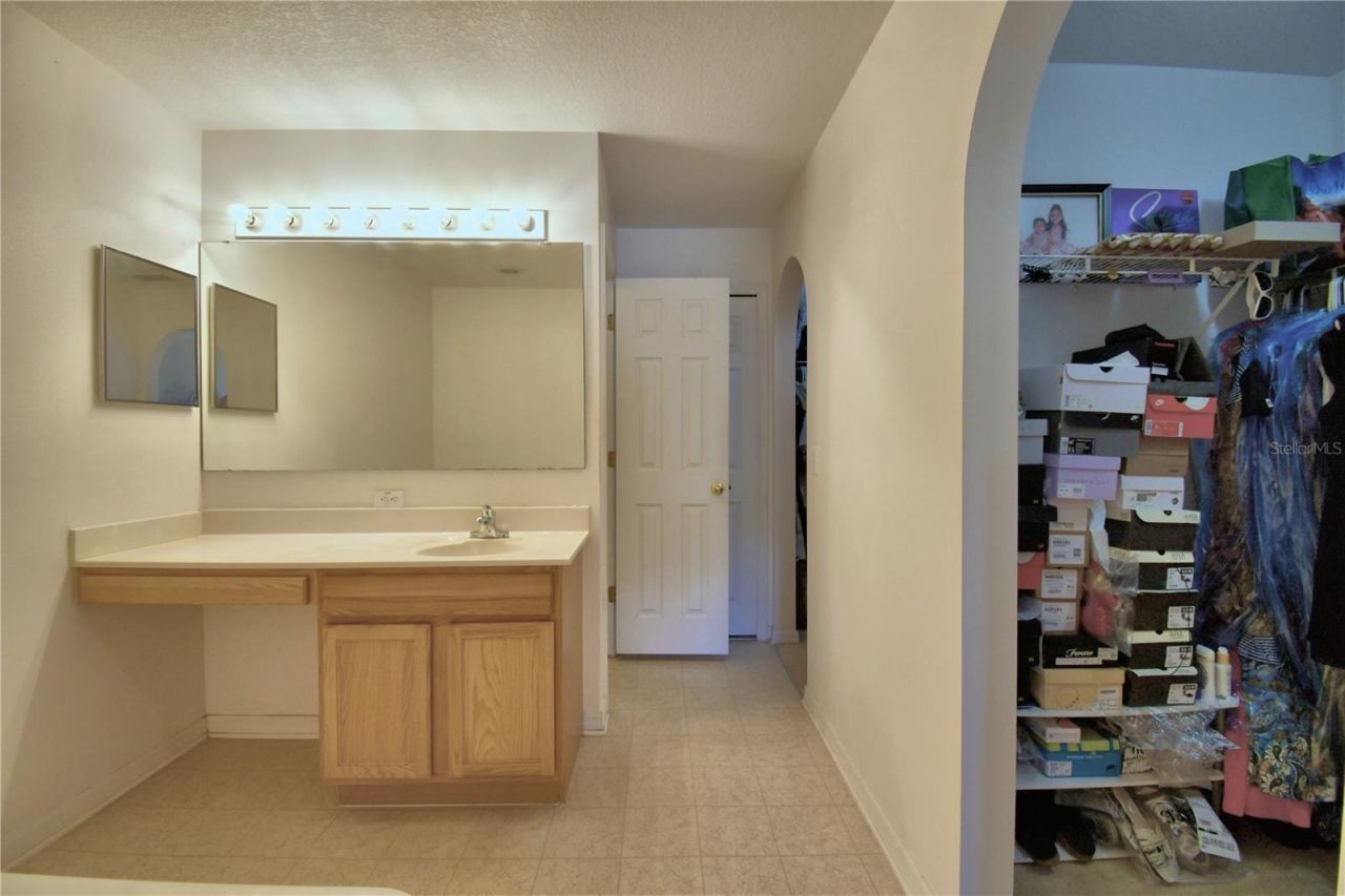 107 Shaddock Drive, Auburndale, FL 33823 Photo