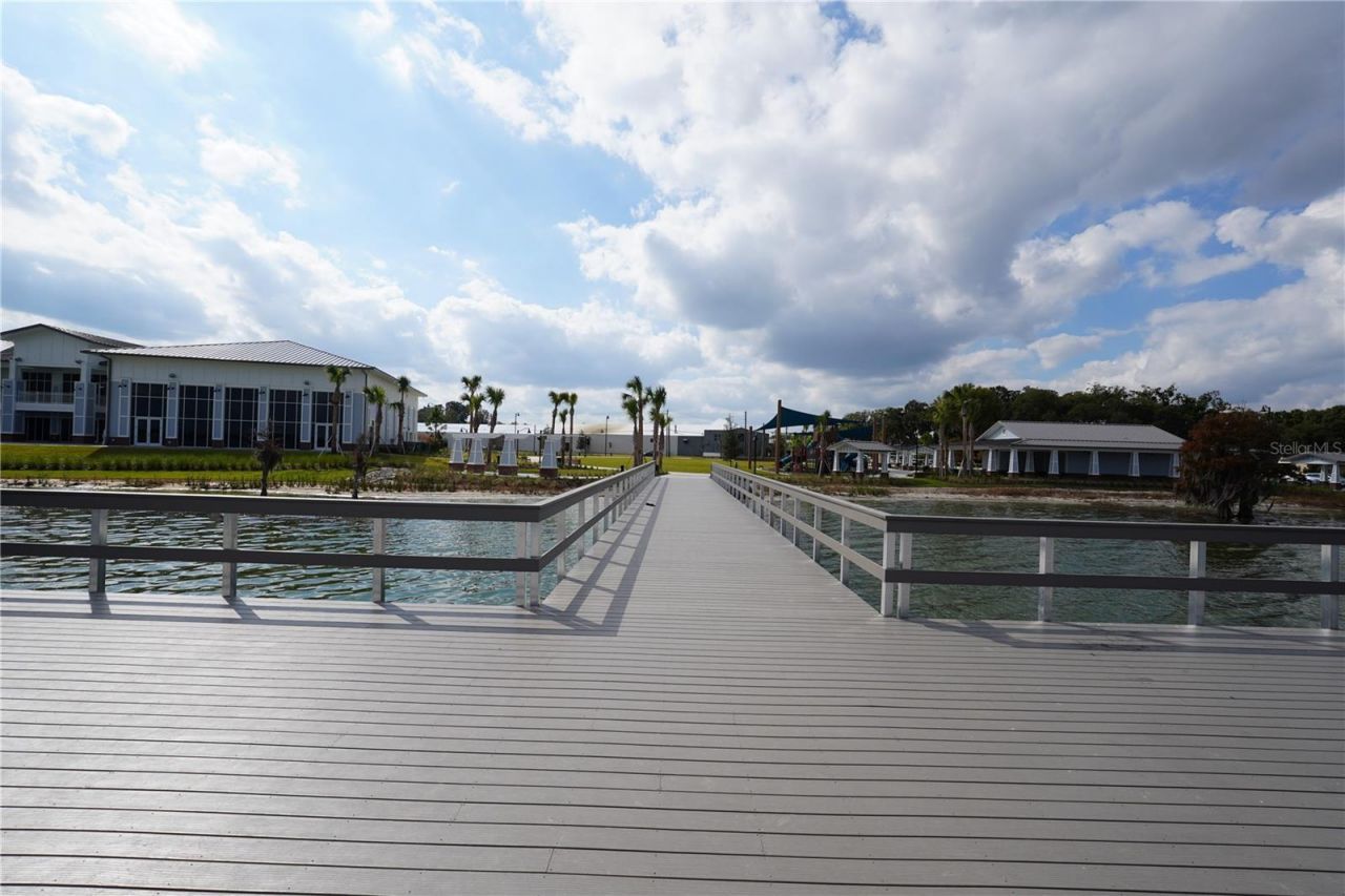 107 Shaddock Drive, Auburndale, FL 33823 Photo