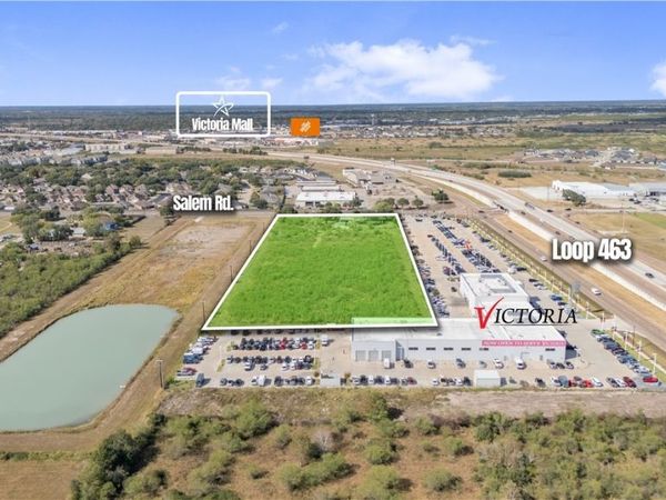 2404 Salem Road, Victoria, TX 77904