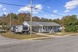 800 Geddings Dr. photo 4