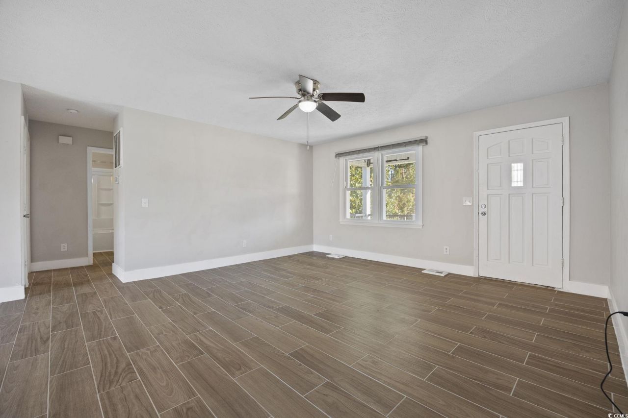 800 Geddings Dr. Photo 9