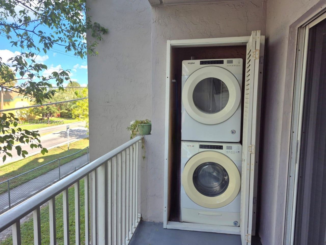 2660 W 76th St, Unit 207, Hialeah, FL 33016 Photo