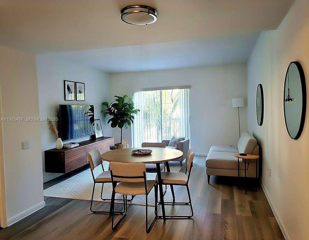 2660 W 76th St, Unit 207, Hialeah, FL 33016 Photo