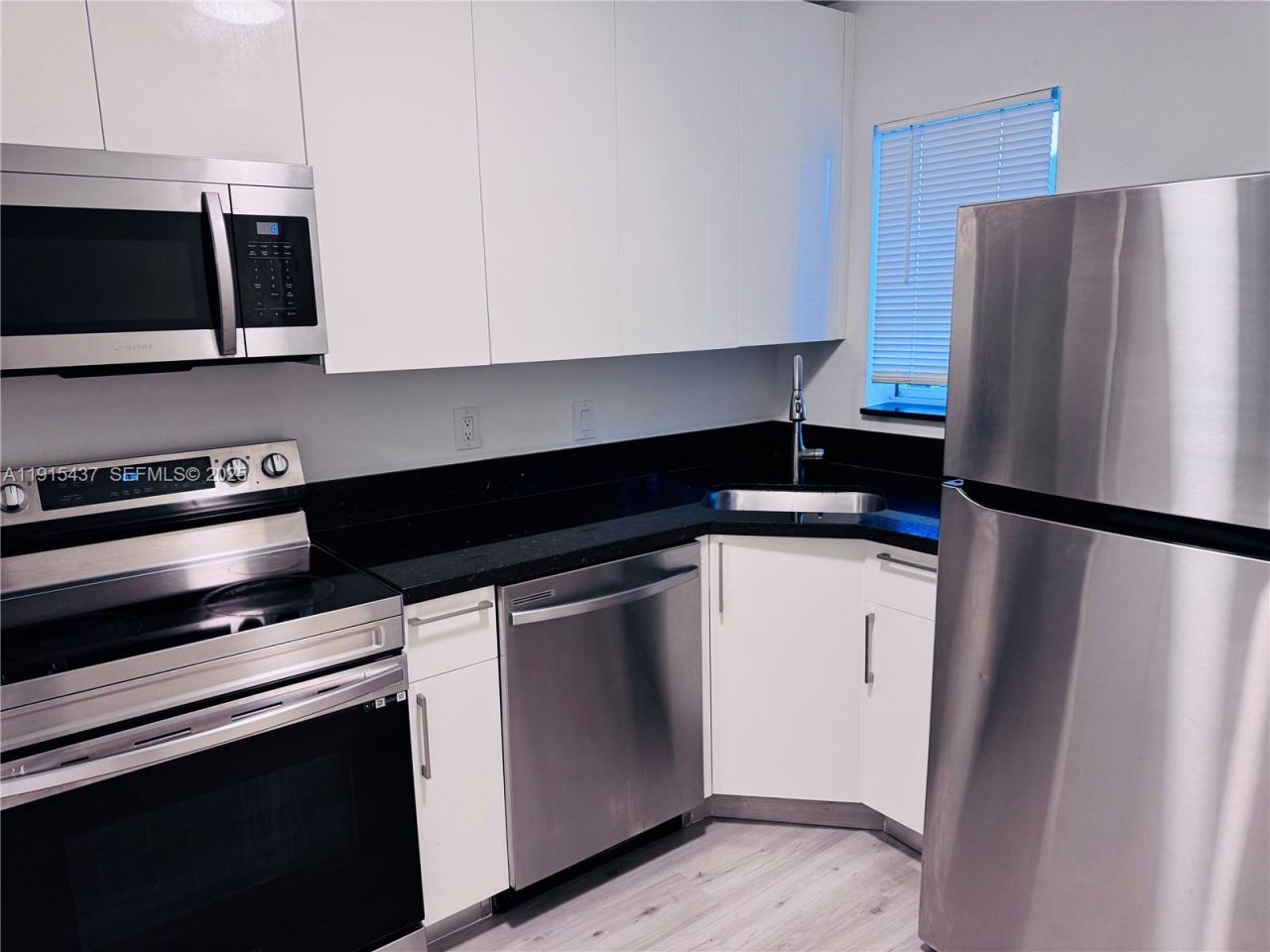 2660 W 76th St, Unit 207, Hialeah, FL 33016 Photo