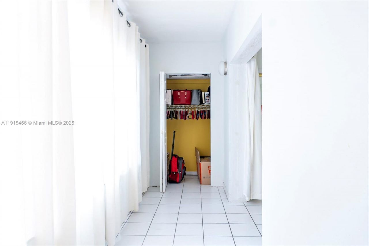 122 NE 204th St, Unit 3, Miami Gardens, FL 33179 Photo