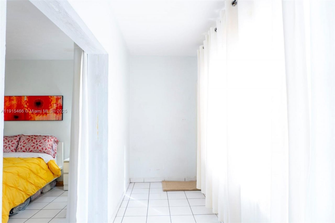 122 NE 204th St, Unit 3, Miami Gardens, FL 33179 Photo