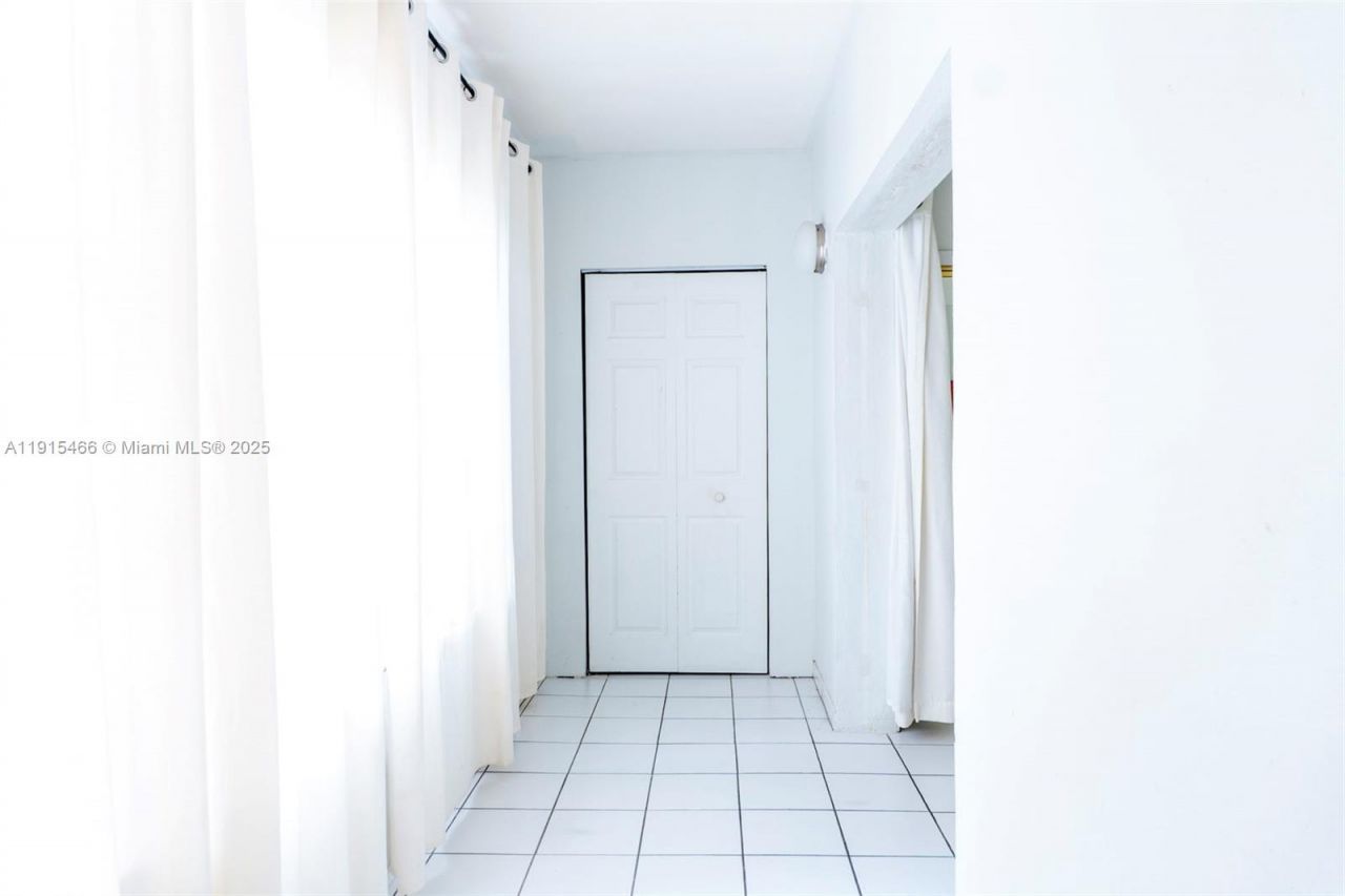 122 NE 204th St, Unit 3, Miami Gardens, FL 33179 Photo